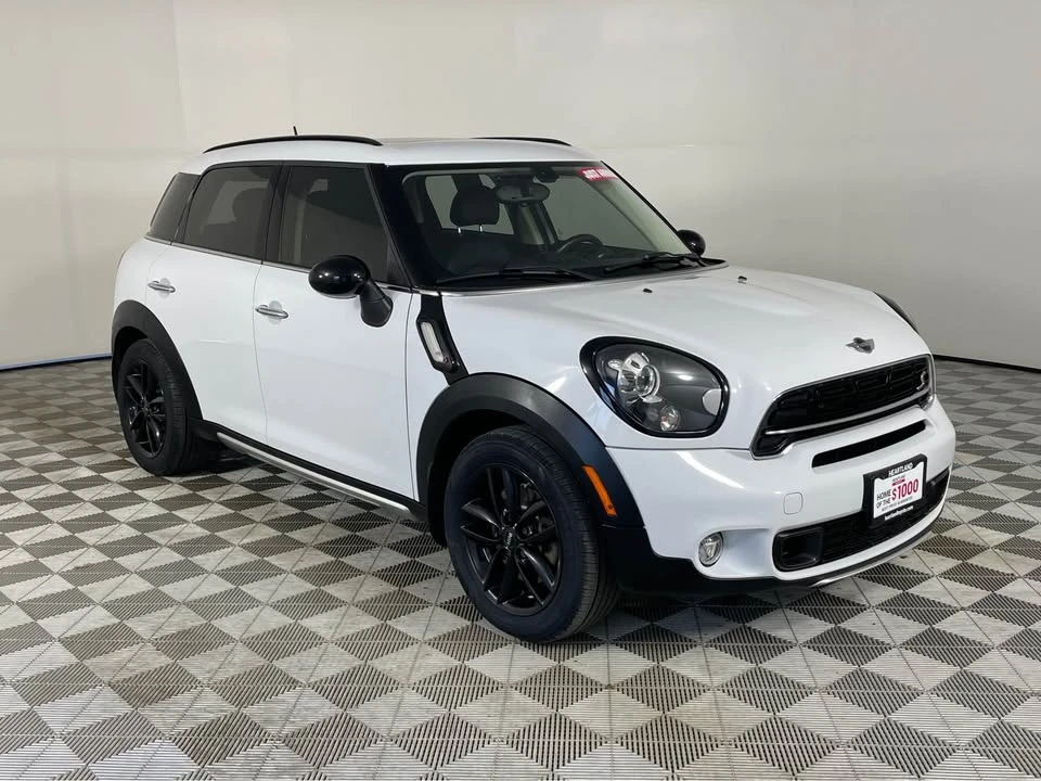 2016 Mini Countryman 1st Gen - Image 2 of 9