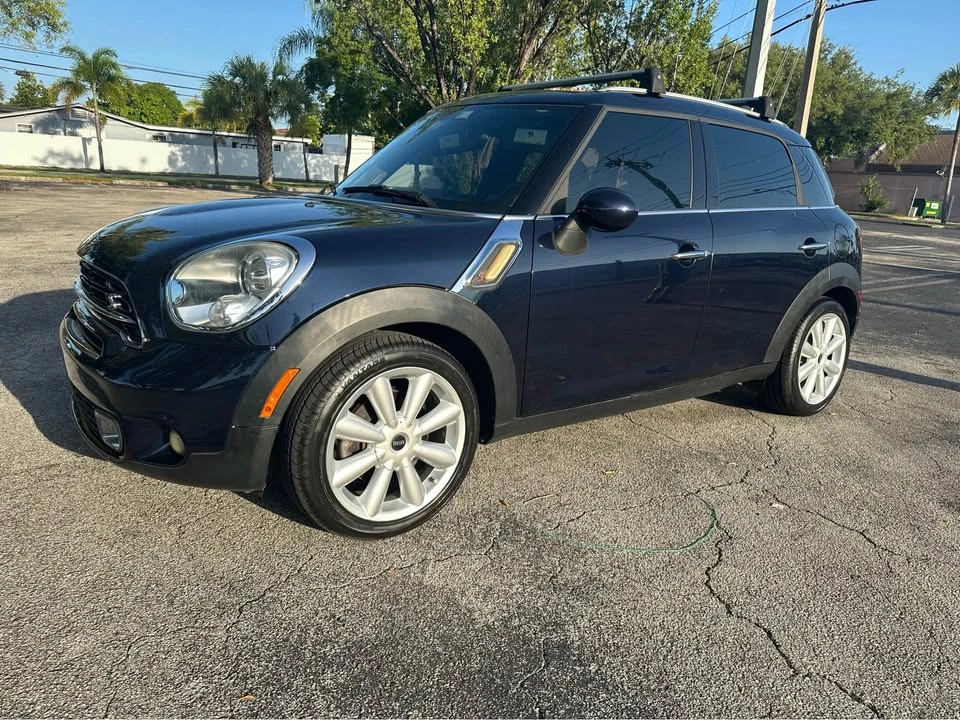 2016 Mini Countryman 1st Gen - Image 2 of 12