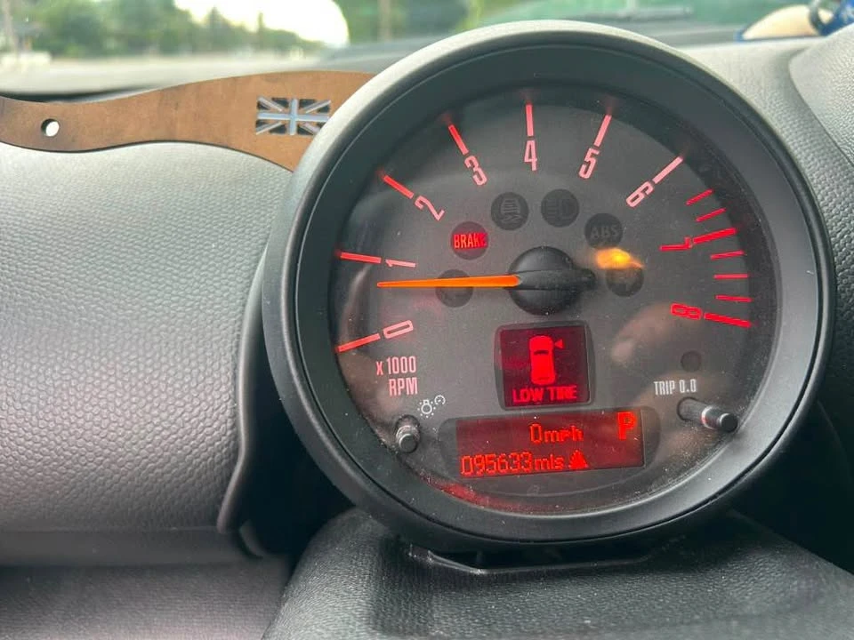 2016 Mini Countryman 1st Gen - Image 7 of 10