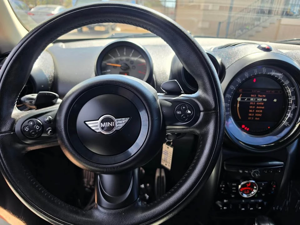 2016 Mini Countryman 1st Gen - Image 17 of 18