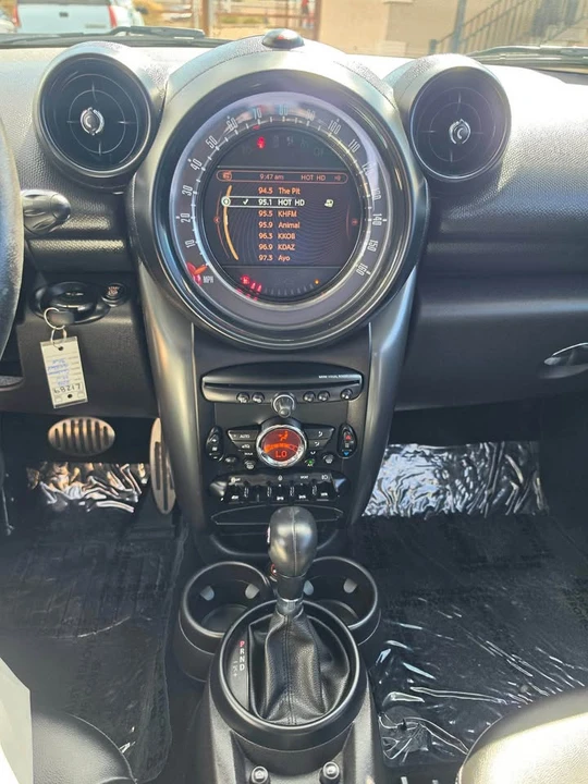 2016 Mini Countryman 1st Gen - Image 15 of 18