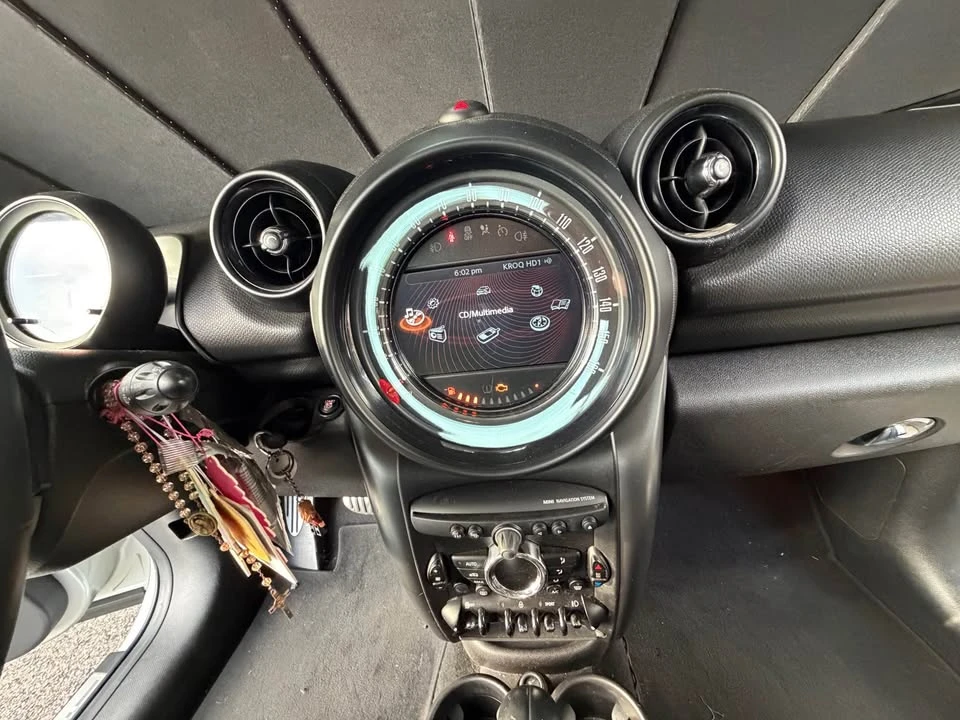 2016 Mini Countryman 1st Gen - Image 15 of 18