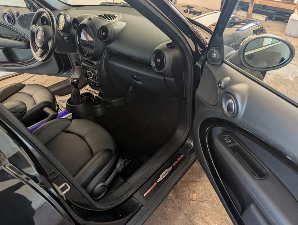 2016 Mini Countryman 1st Gen - Image 10 of 16