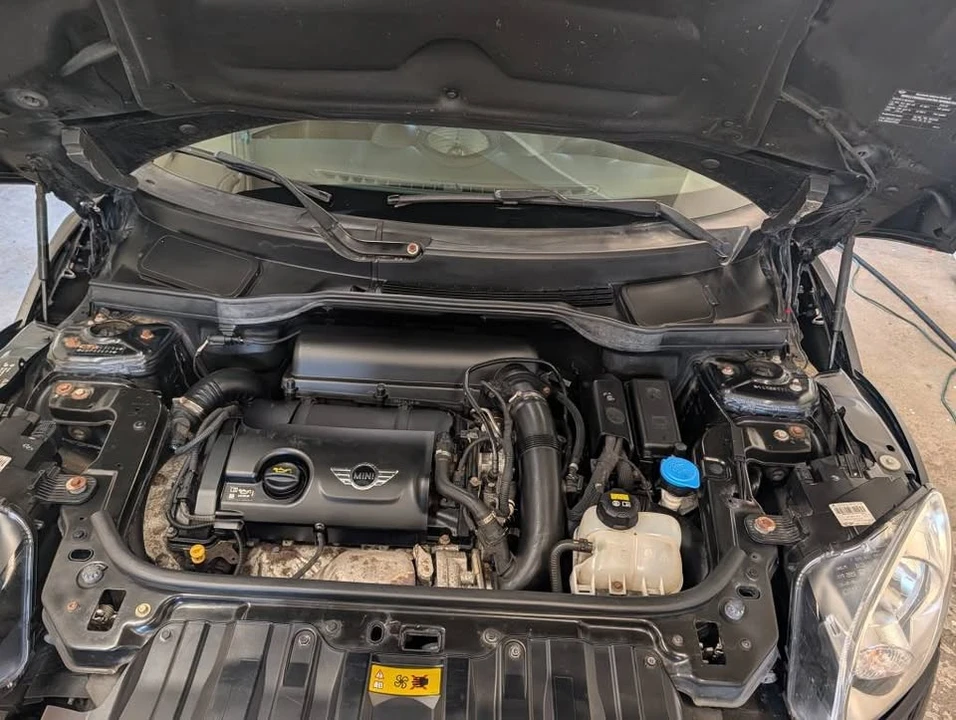 2016 Mini Countryman 1st Gen - Image 14 of 16