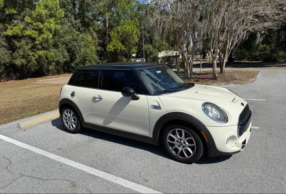 2016 Mini Mini 3rd Gen - Image 6 of 6