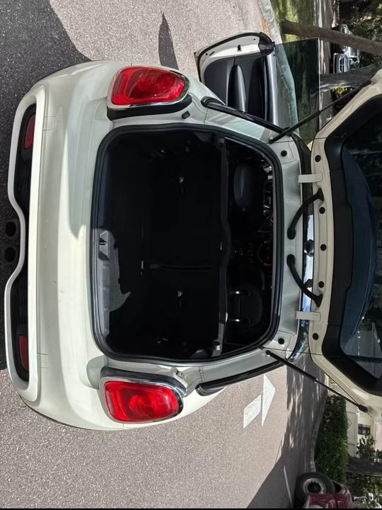 2016 Mini Mini 3rd Gen - Image 4 of 6