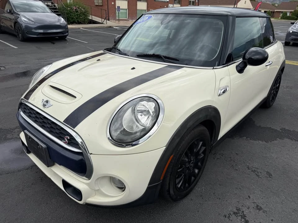 2016 Mini Mini 3rd Gen - Image 4 of 11