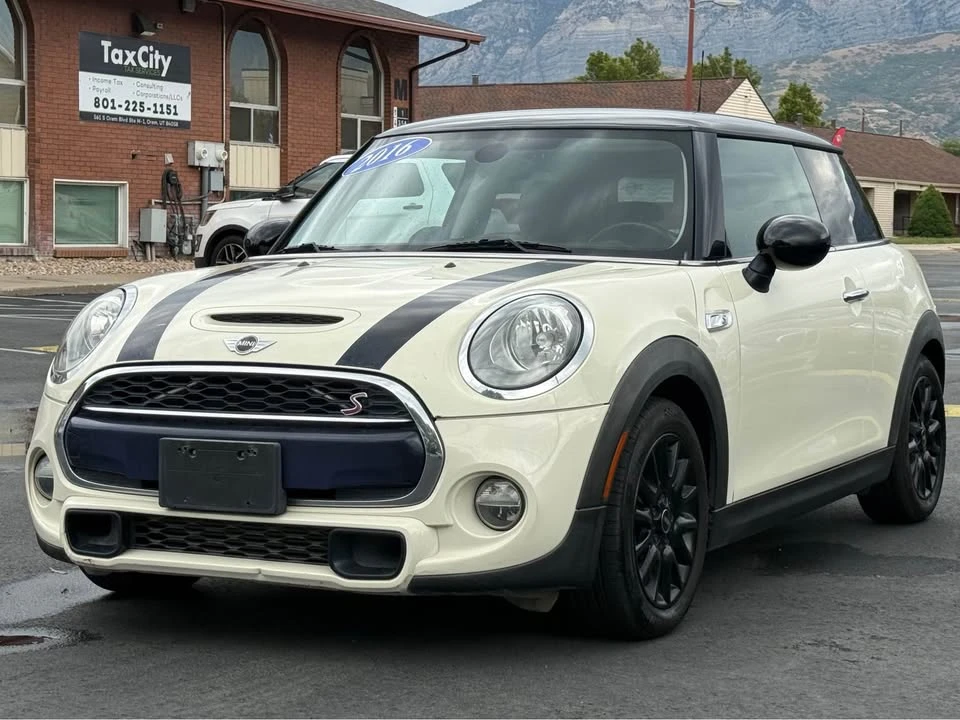2016 Mini Mini 3rd Gen - Image 3 of 11