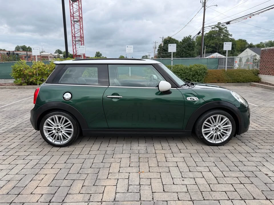 2016 Mini Mini Cooper S 3rd Gen - Image 2 of 20