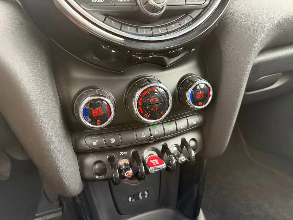 2016 Mini Mini Cooper S 3rd Gen - Image 16 of 20