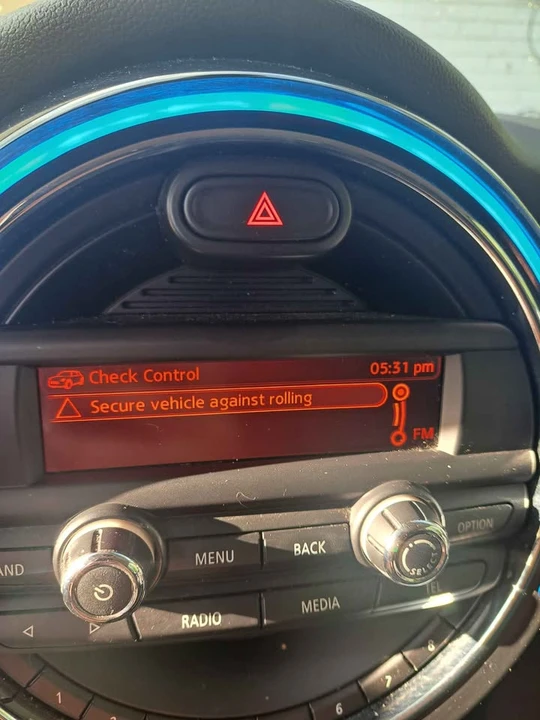 2016 Mini Mini 3rd Gen - Image 9 of 15