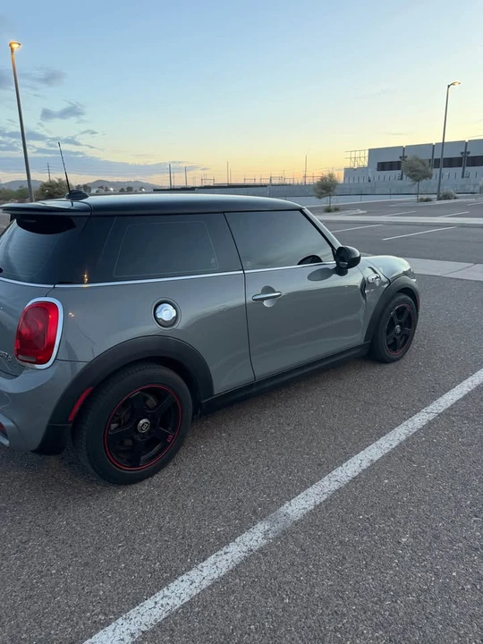 2016 Mini Mini 3rd Gen - Image 3 of 11