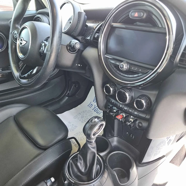 2016 Mini Mini 3rd Gen - Image 7 of 8