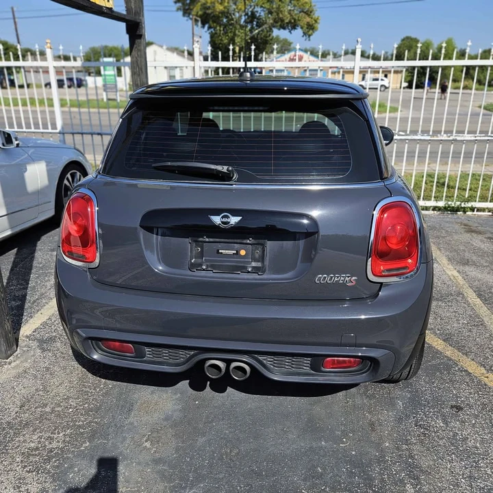 2016 Mini Mini 3rd Gen - Image 4 of 8