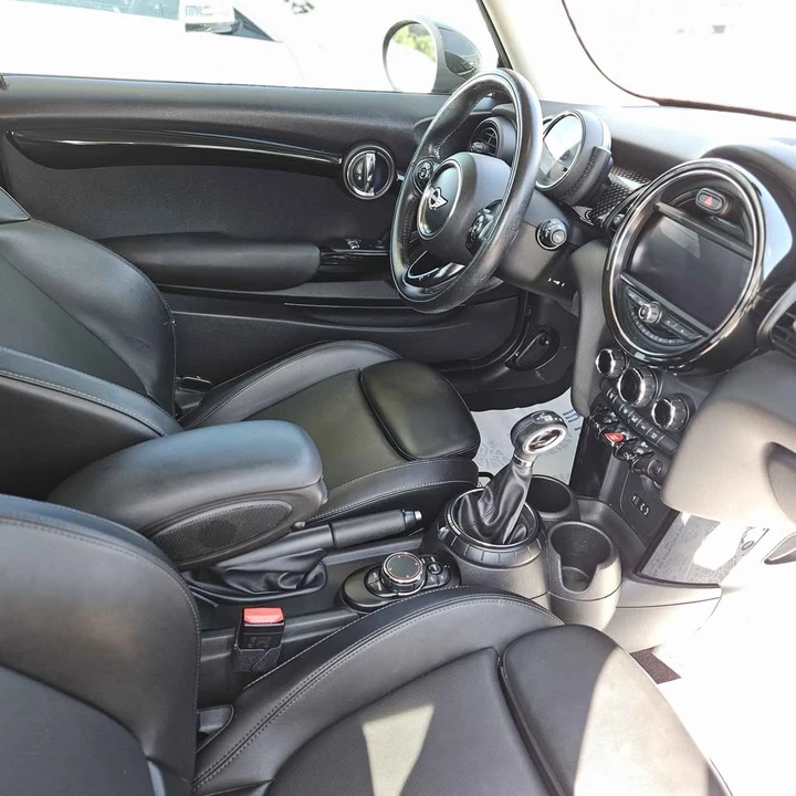 2016 Mini Mini 3rd Gen - Image 5 of 8