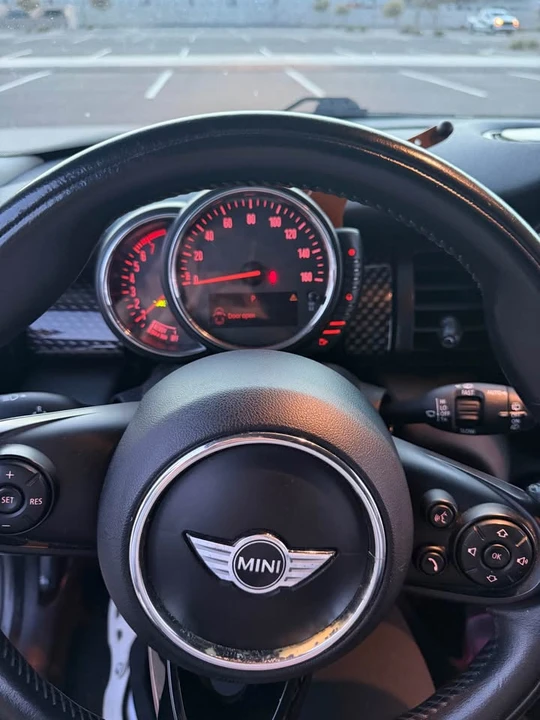 2016 Mini Mini 3rd Gen - Image 10 of 11