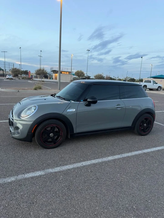 2016 Mini Mini 3rd Gen - Image 7 of 11