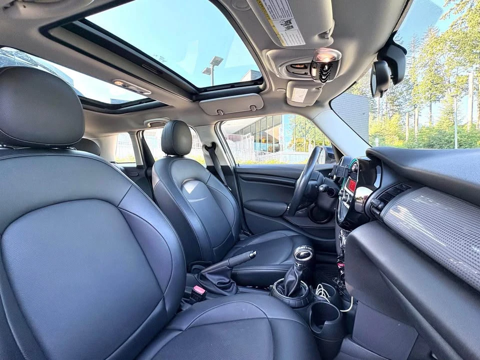 2016 Mini Mini 3rd Gen - Image 6 of 6