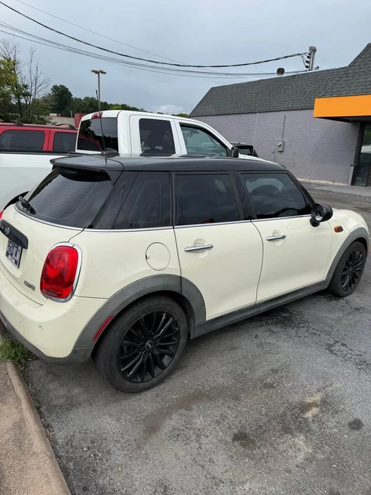 2016 Mini Mini 3rd Gen - Image 6 of 10