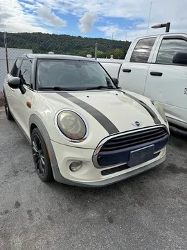 2016 MINI Hardtop 4 Door Cooper Hatchback 4D