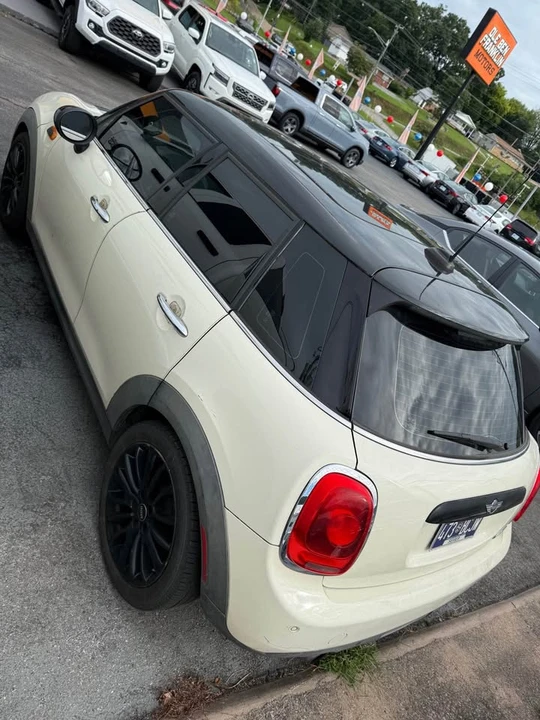 2016 Mini Mini 3rd Gen - Image 8 of 10