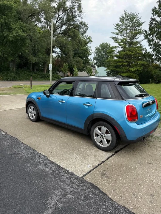 2016 Mini Mini 3rd Gen - Image 3 of 16