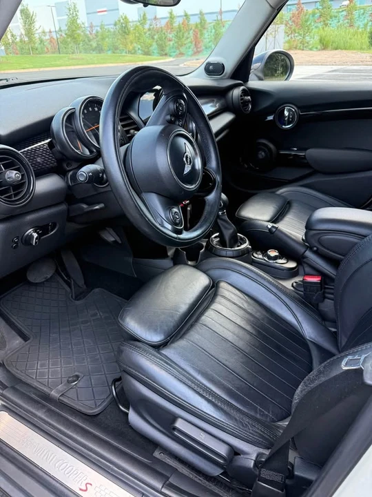2016 Mini Mini 3rd Gen - Image 13 of 20