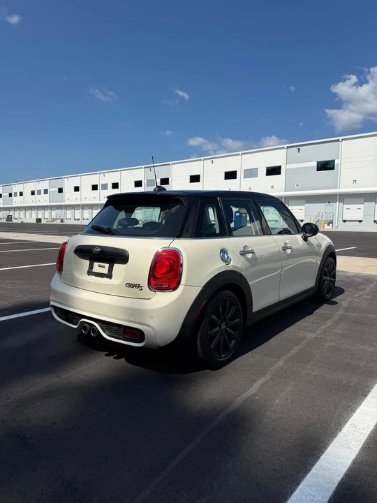 2016 Mini Mini 3rd Gen - Image 6 of 20