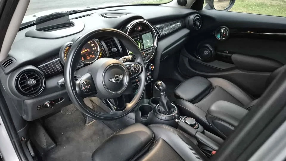 2016 Mini Mini 3rd Gen - Image 7 of 10