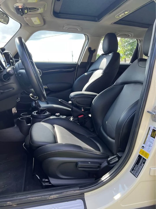 2016 Mini Mini 3rd Gen - Image 5 of 7