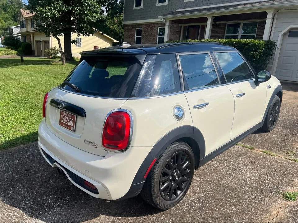 2016 Mini Mini 3rd Gen - Image 3 of 7