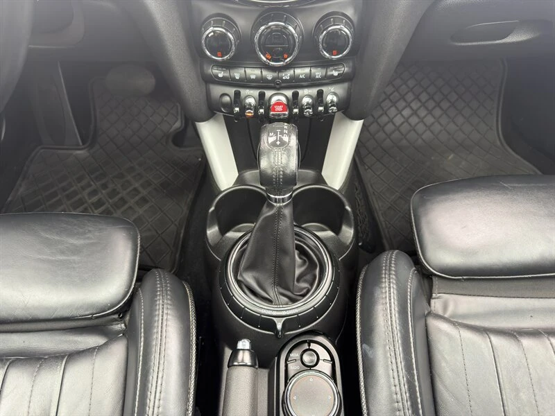 2016 Mini Mini Cooper S 3rd Gen - Image 13 of 16