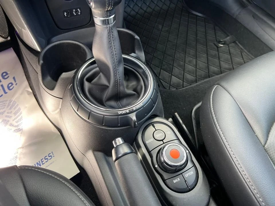 2016 Mini Mini 3rd Gen - Image 9 of 13