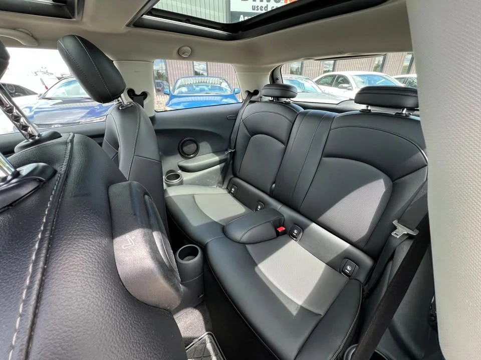 2016 Mini Mini 3rd Gen - Image 12 of 13