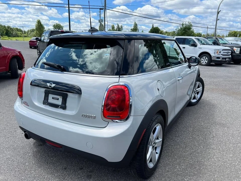 2016 Mini Mini 3rd Gen - Image 3 of 13
