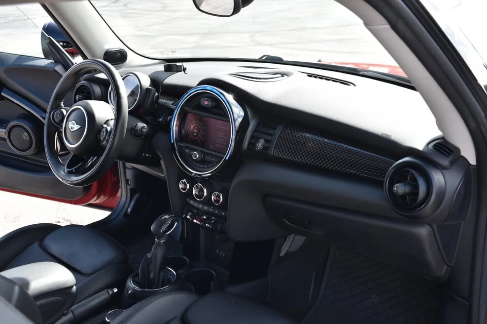 2016 Mini Mini Cooper S 3rd Gen - Image 15 of 17