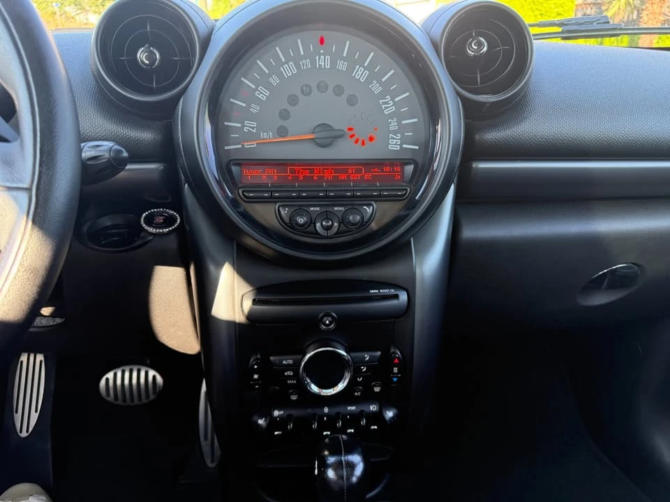 2016 Mini Mini Cooper S 3rd Gen - Image 15 of 18
