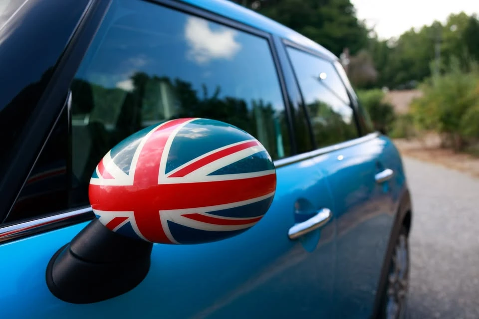 2016 Mini Mini Cooper S 3rd Gen - Image 7 of 19