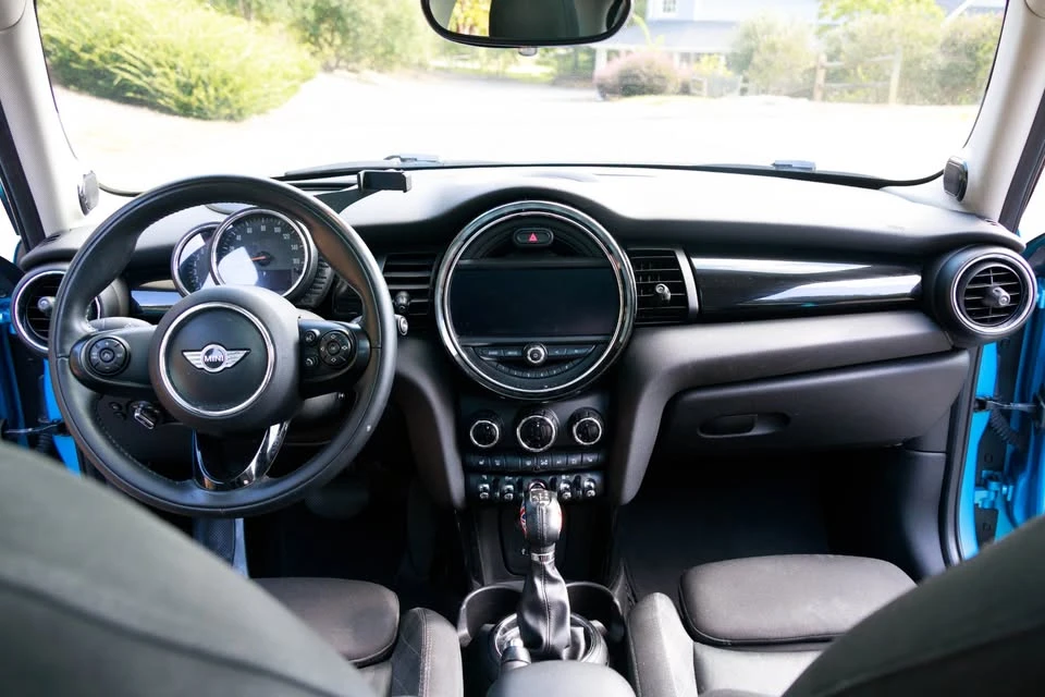 2016 Mini Mini Cooper S 3rd Gen - Image 8 of 19