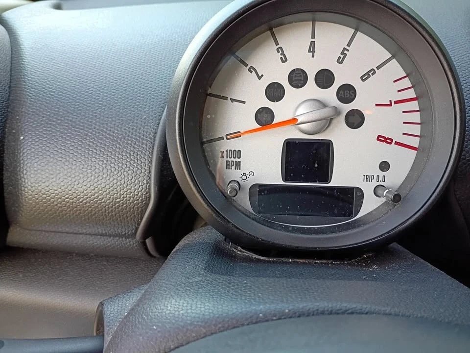 2016 Mini Mini Cooper S 3rd Gen - Image 7 of 10