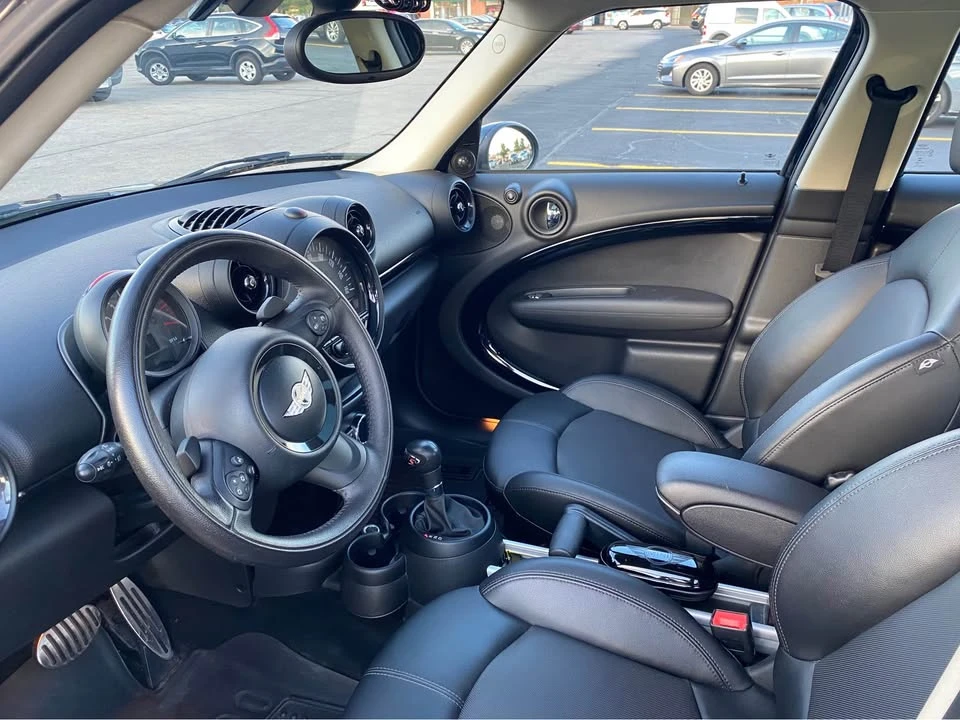 2016 Mini Countryman 1st Gen - Image 9 of 17
