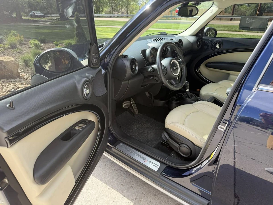 2016 Mini Countryman 1st Gen - Image 9 of 17
