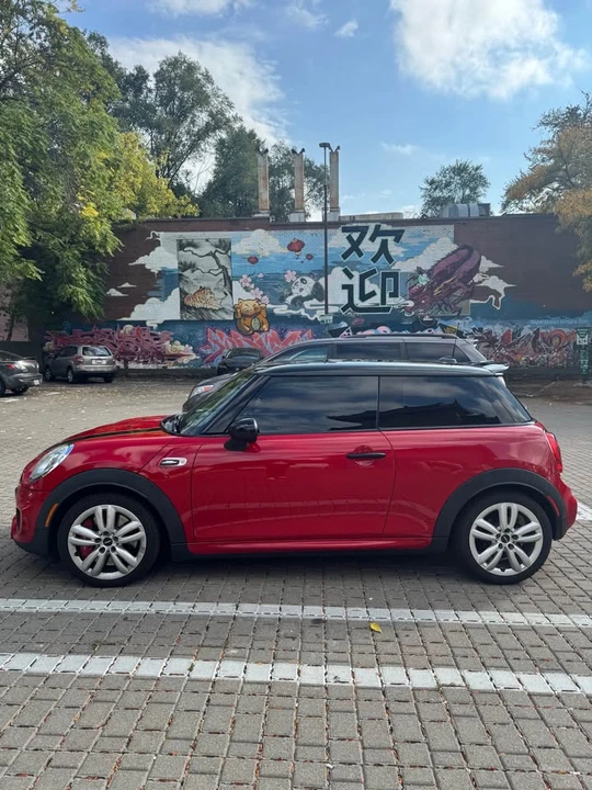 2016 Mini Modern Mini - Image 5 of 15
