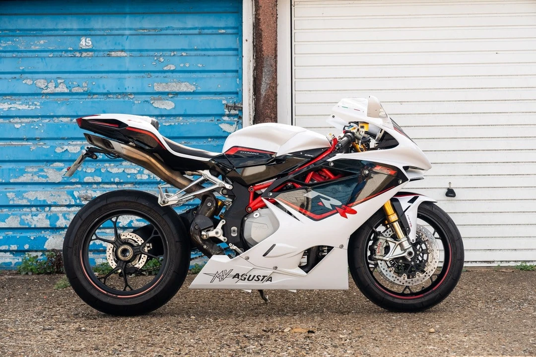 2016 MV Agusta F4 - Image 2 of 31