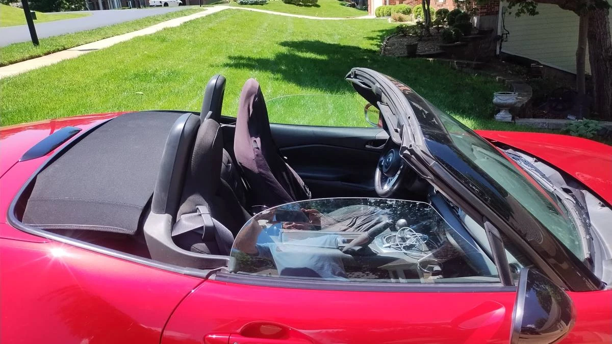 2016 Mazda ND MX-5 Miata - Image 9 of 12