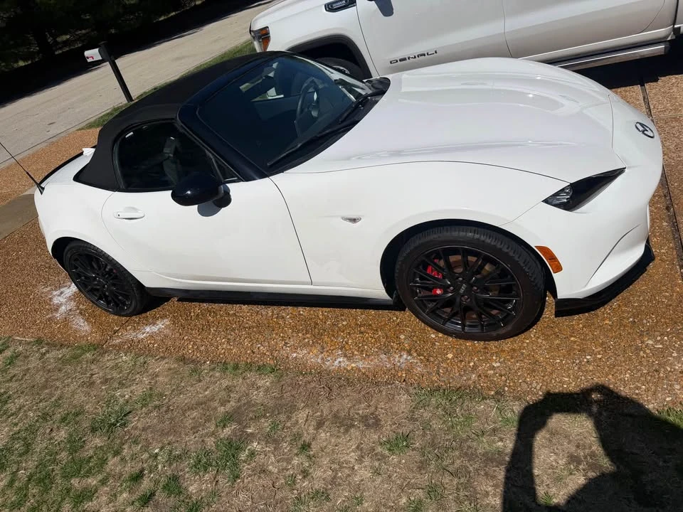 2016 Mazda ND MX-5 Miata - Image 2 of 6