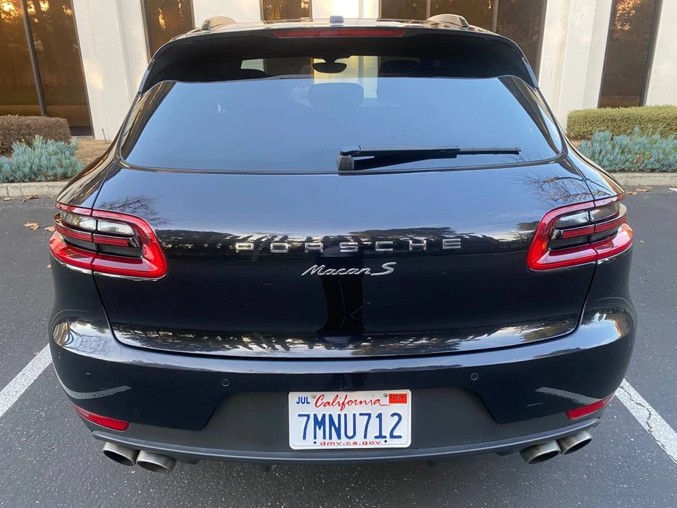 2016 Porsche Macan S - Image 8 of 10