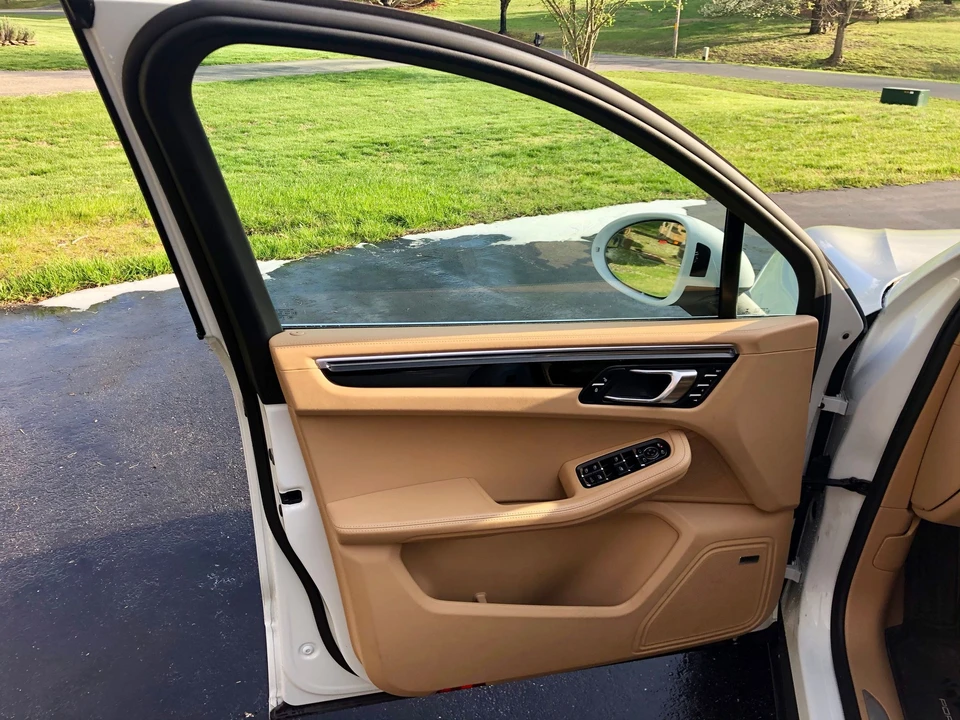 2016 Porsche Macan S - Image 4 of 20