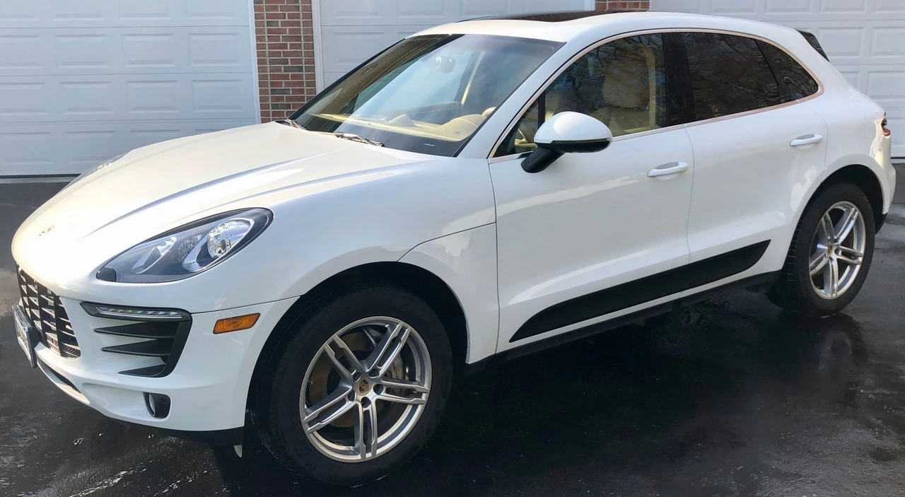 2016 Porsche Macan S - Image 11 of 20