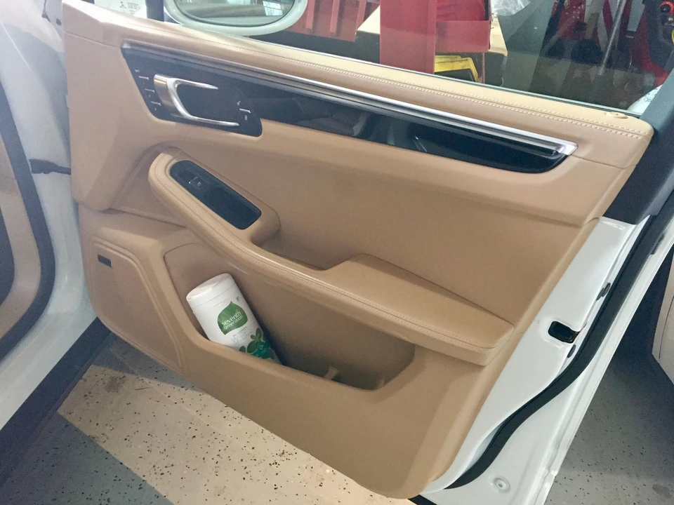 2016 Porsche Macan S - Image 13 of 20